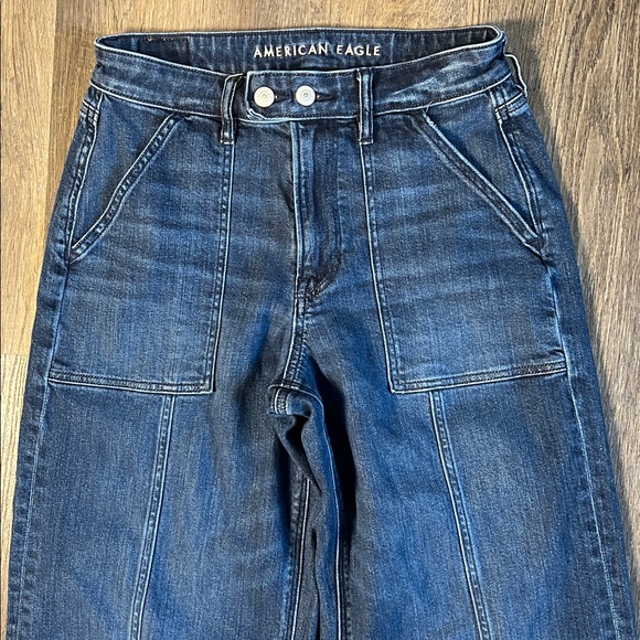American Eagle Super High Rise Baggy Wide Leg Jeans Size 6 - Picture 2 of 12